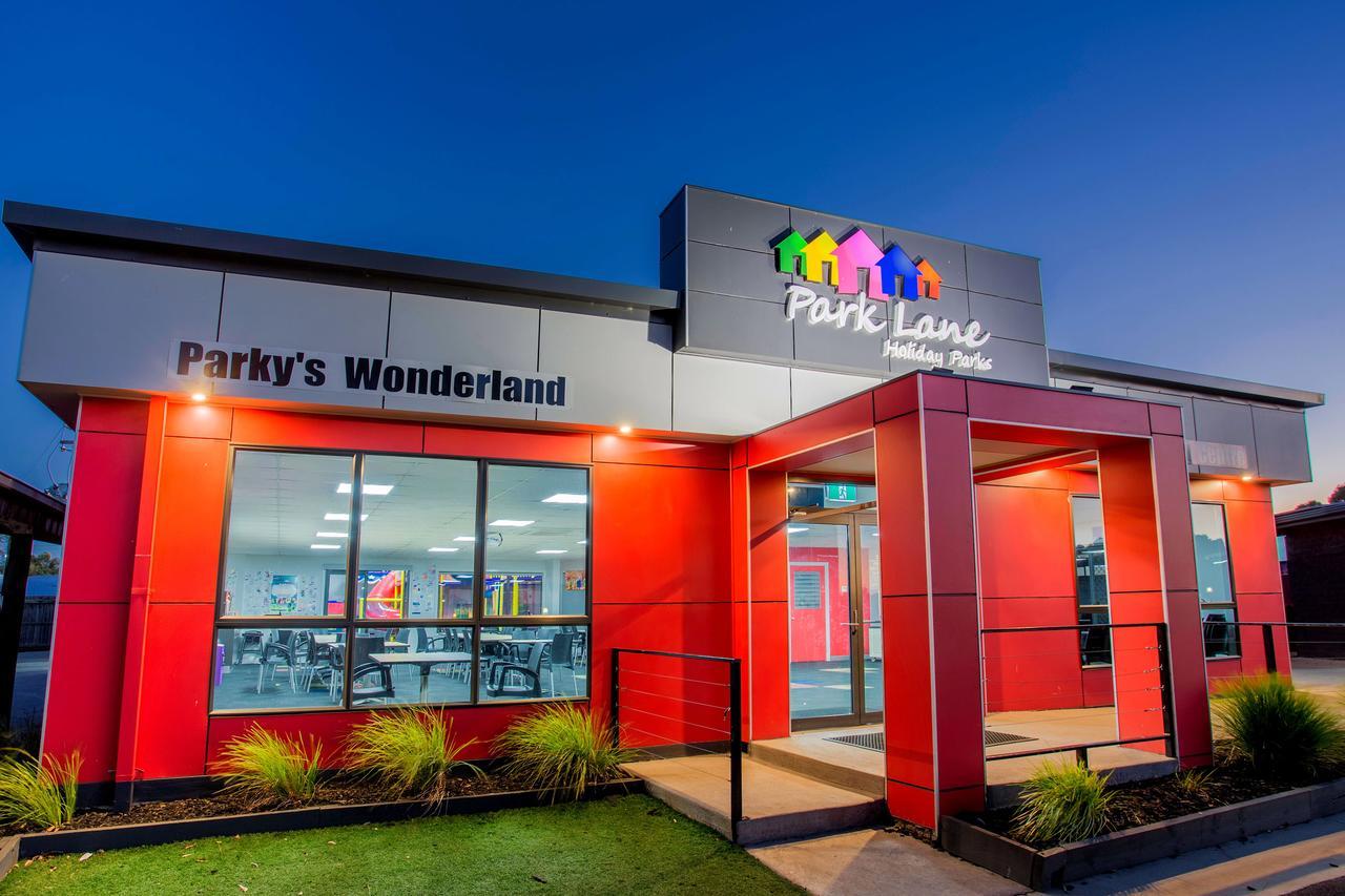 Big4 Traralgon Park Lane Holiday Park Екстер'єр фото