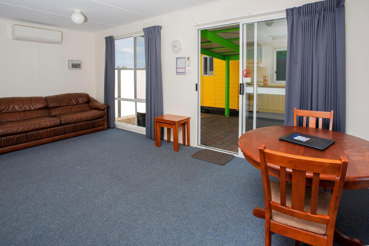Big4 Traralgon Park Lane Holiday Park Екстер'єр фото