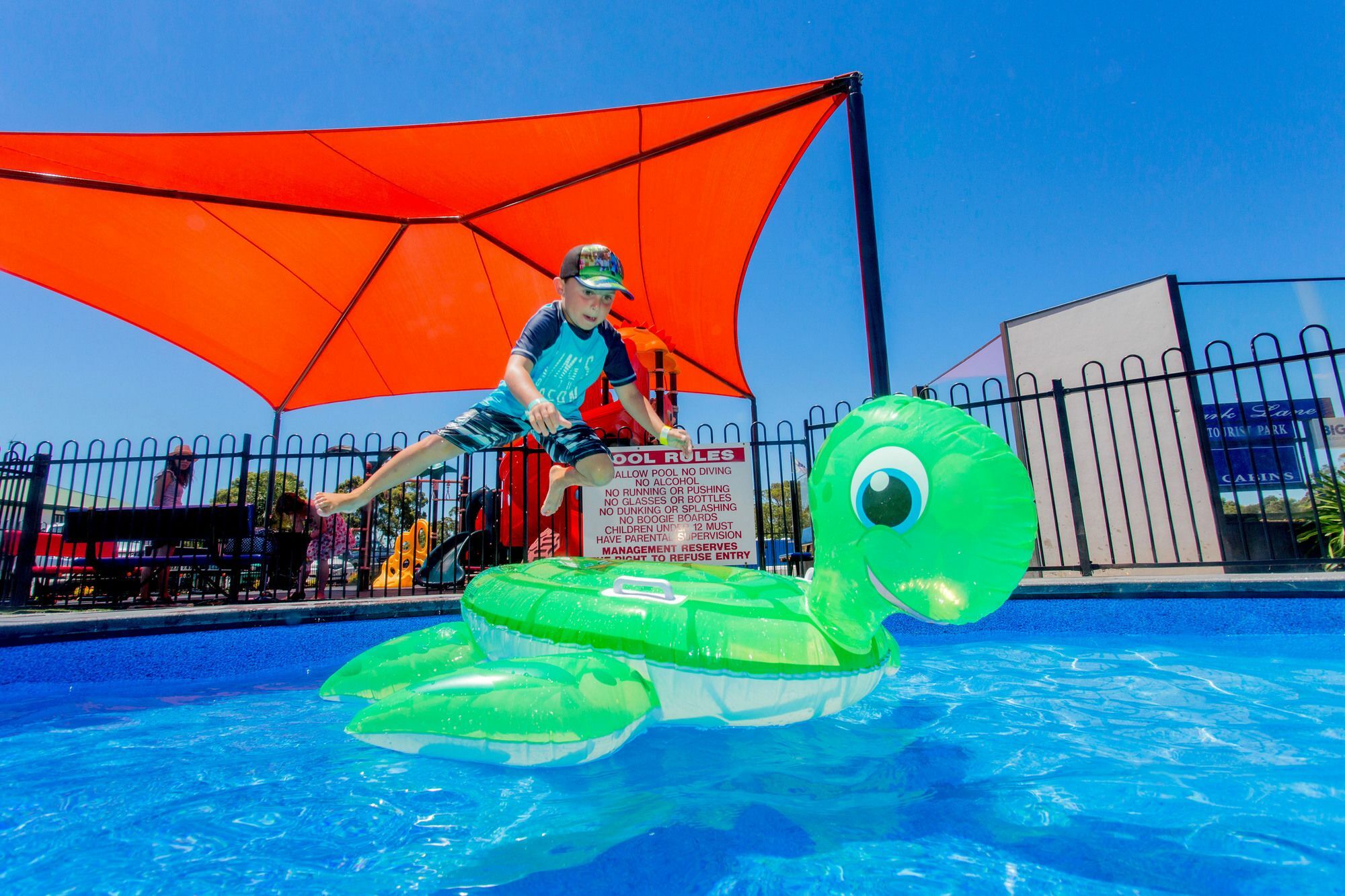Big4 Traralgon Park Lane Holiday Park Екстер'єр фото